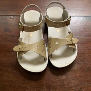 Gold Sun-Sans with heart detail